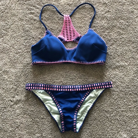 Victoria’s Secret Crochet Bikini Top - Picture 7 of 8